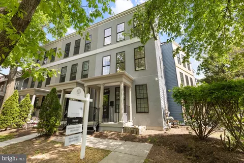 16 Grant Cir NW #2, Washington, DC 20011