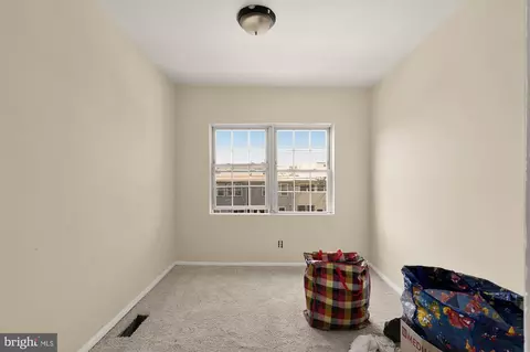 Bedroom - 1222 18th St NE, Washington, DC 20002 photo 3 of 4