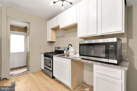 Entry Way - 1222 18th St NE, Washington, DC 20002 photo 5 of 12
