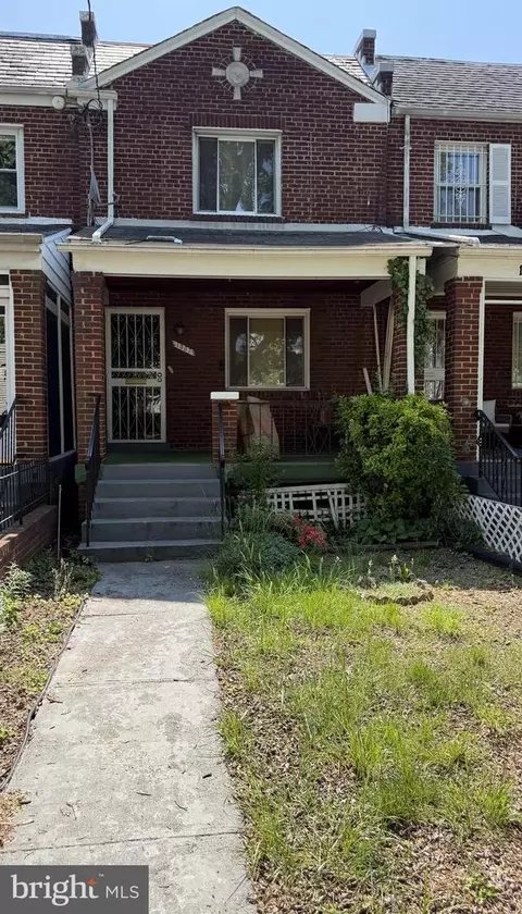 1337 Downing St NE, Washington, DC 20018