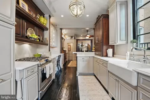 Kitchen - 624 14th St NE, Washington, DC 20002 photo 4 of 8