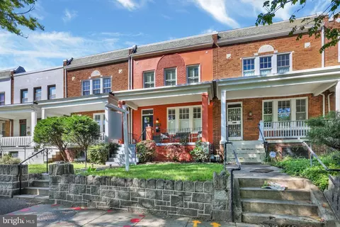 4828 Illinois Ave NW, Washington, DC 20011