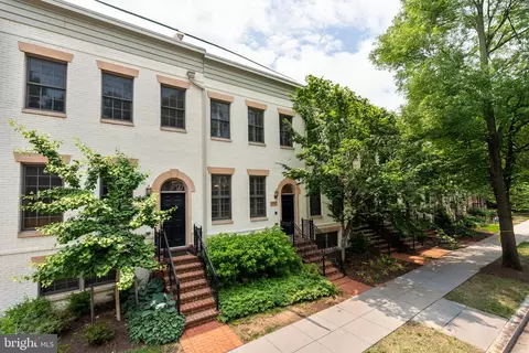 4452 12 Macarthur Blvd NW, Washington, DC 20007 photo 27