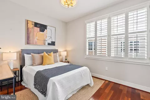 4452 12 Macarthur Blvd NW, Washington, DC 20007 photo 19