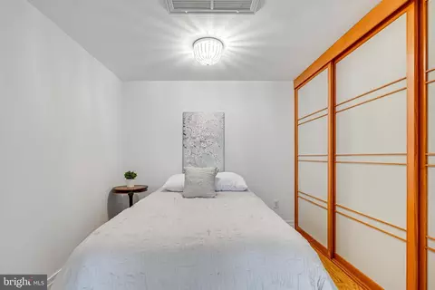 1410 12th St NW #2, Washington, DC 20005 photo 12
