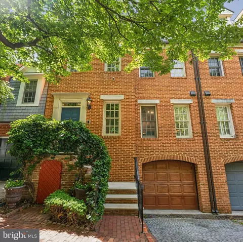 3240 Reservoir Rd NW, Washington, DC 20007