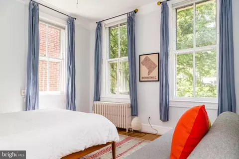 4445 Volta Pl NW, Washington, DC 20007 photo 14