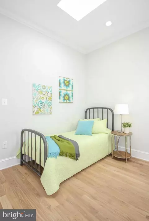Bedroom - 1525 E Street St SE, Washington, DC 20003 photo 5 of 11