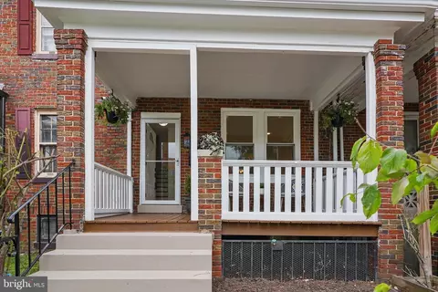 Exterior - 1802 C St NE, Washington, DC 20002 photo 3 of 9