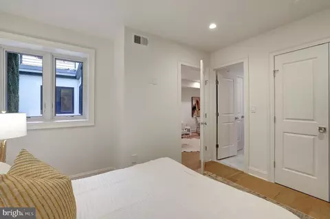 1335 11th St NW #2, Washington, DC 20001 photo 12