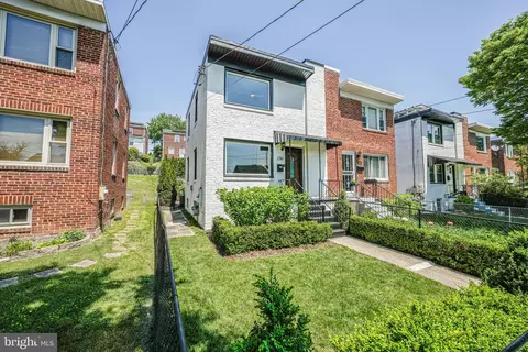 236 Nicholson St NE, Washington, DC 20011
