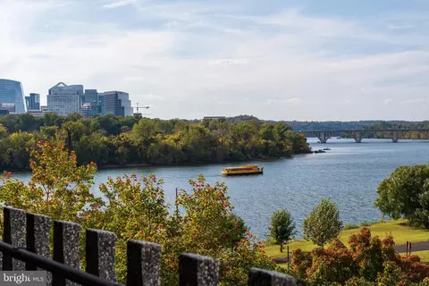700 New Hampshire Ave NW #507, Washington, DC 20037