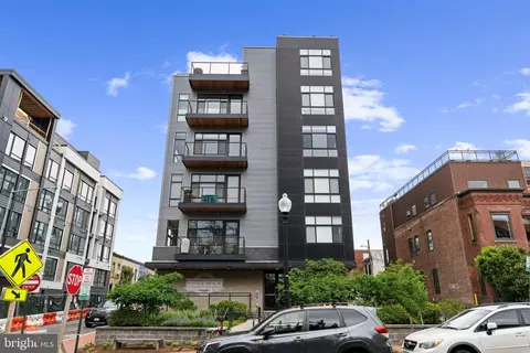 911 2nd St NE #207, Washington, DC 20002 photo 1