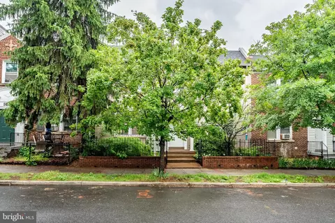 Exterior - 1840 D St NE #1, Washington, DC 20002 photo 8 of 8