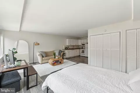 922 24th St NW #212, Washington, DC 20037