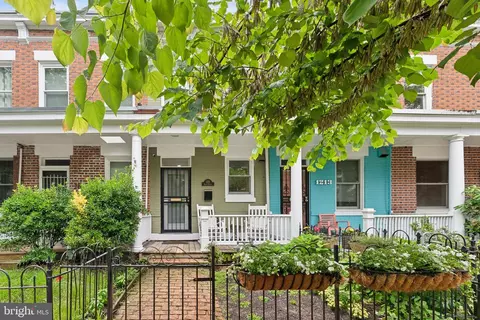 1215 Walter St SE, Washington, DC 20003