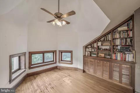 720 A St SE, Washington, DC 20003 photo 34