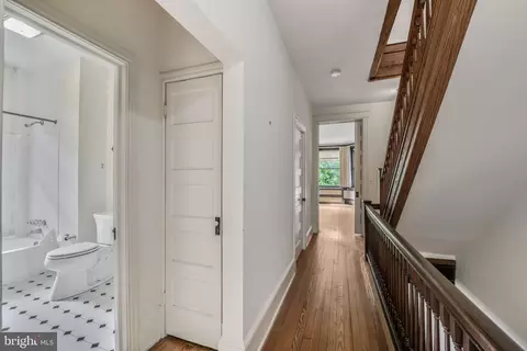 720 A St SE, Washington, DC 20003 photo 19