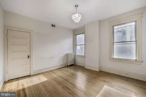 720 A St SE, Washington, DC 20003 photo 26
