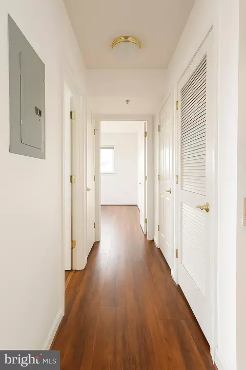 5000 Call Pl SE #403, Washington, DC 20019 photo 7