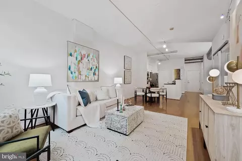 2020 12th St NW #217, Washington, DC 20009