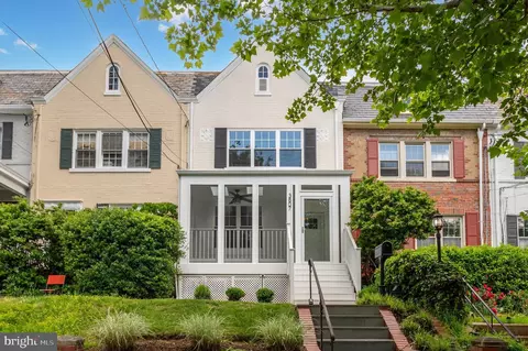 3807 Benton St NW, Washington, DC 20007