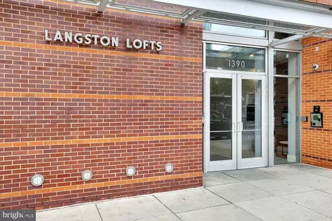 1390 V St NW #403, Washington, DC 20009 photo 4