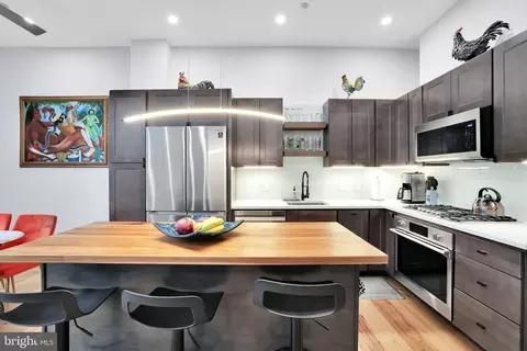 1390 V St NW #403, Washington, DC 20009 photo 17