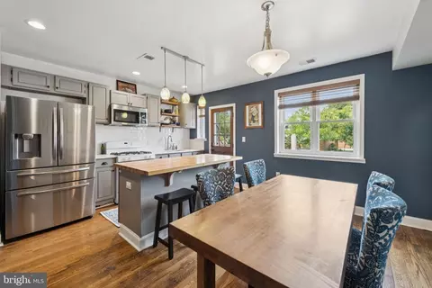 Other - 422 19th St NE, Washington, DC 20002 photo 2 of 7