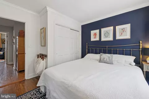 Bedroom - 422 19th St NE, Washington, DC 20002 photo 2 of 4