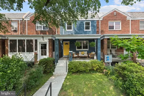 422 19th St NE, Washington, DC 20002