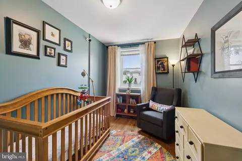 Bedroom - 422 19th St NE, Washington, DC 20002 photo 4 of 4