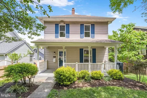 1704 Kearny St NE, Washington, DC 20018