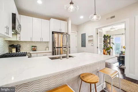528 Kennedy St NW #502, Washington, DC 20011