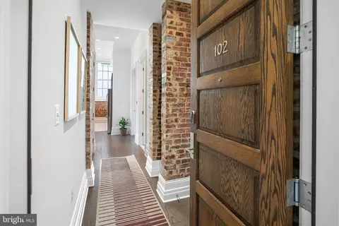 901 D St NE #102, Washington, DC 20002 photo 2