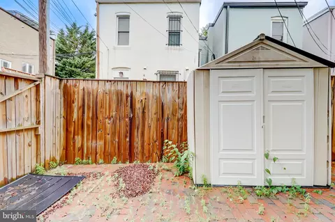 Exterior - 1307 Emerald St NE, Washington, DC 20002 photo 4 of 6