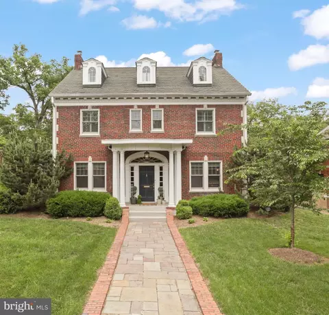 4807 17th St NW, Washington, DC 20011