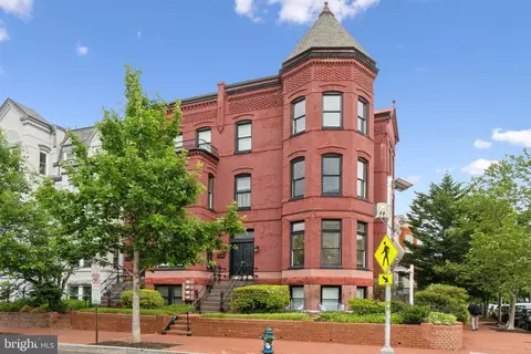 101 2nd St NE #1, Washington, DC 20002
