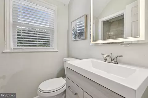 4850 Eastern Ave NE, Washington, DC 20017 photo 18