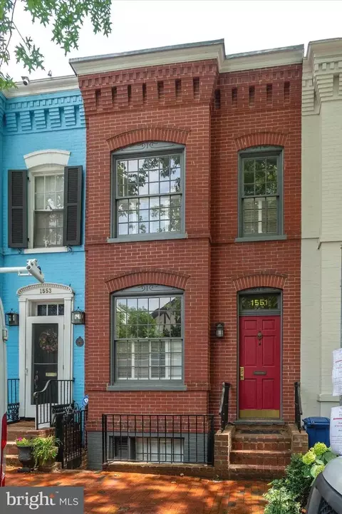 1551 33rd St NW, Washington, DC 20007