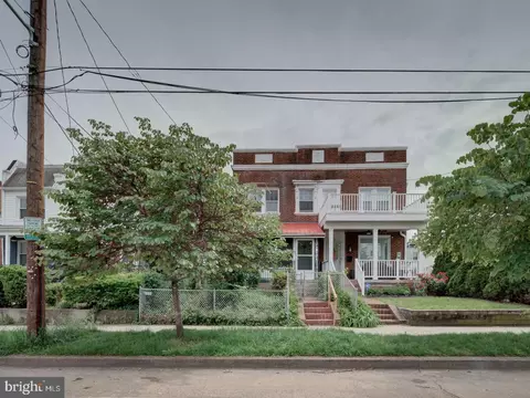 820 Tuckerman St NW, Washington, DC 20011