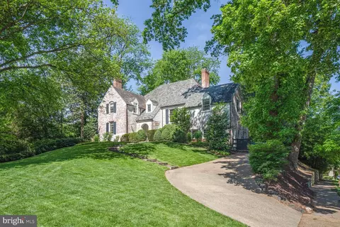 4773 Dexter St NW, Washington, DC 20007 photo 2