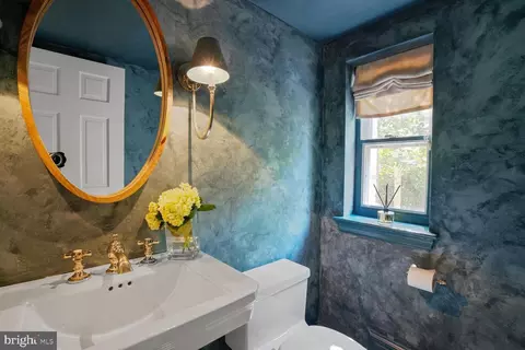 4773 Dexter St NW, Washington, DC 20007 photo 17
