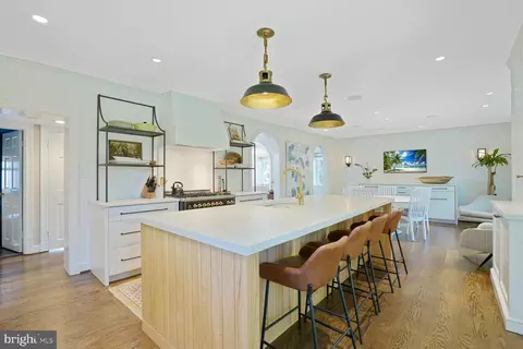 4773 Dexter St NW, Washington, DC 20007 photo 10
