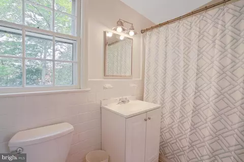 4773 Dexter St NW, Washington, DC 20007 photo 34