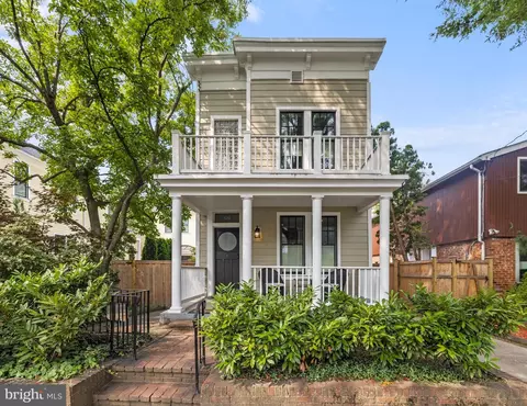 5212 Macarthur Blvd NW, Washington, DC 20016