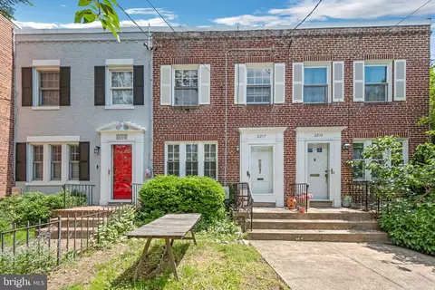 2217 Observatory Pl NW, Washington, DC 20007