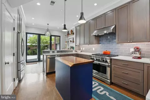 425 9th St NE, Washington, DC 20002 photo 15