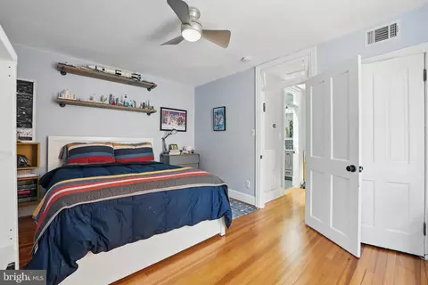 425 9th St NE, Washington, DC 20002 photo 36