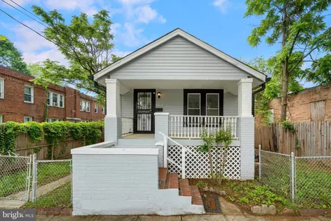 3322 Ely Pl SE, Washington, DC 20019 photo 1